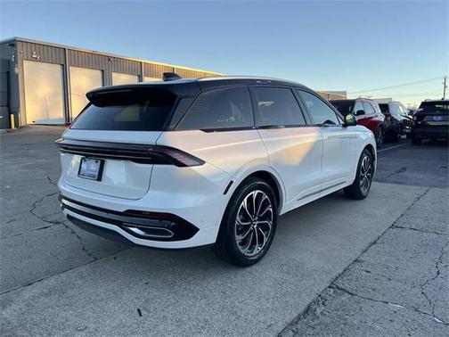 2024 Lincoln Nautilus Reserve