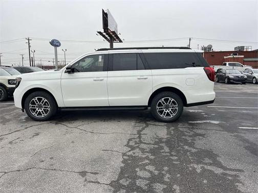 2025 Ford Expedition Max Active 4x4