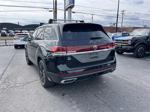 2024 Volkswagen Atlas 2.0T SE w/Technology