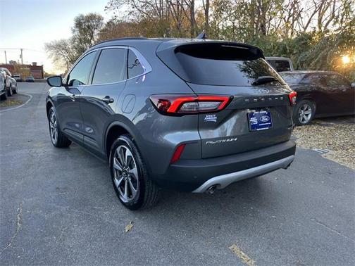 2025 Ford Escape Platinum