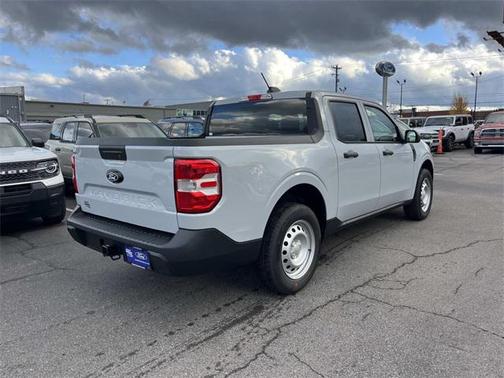 2025 Ford Maverick XL