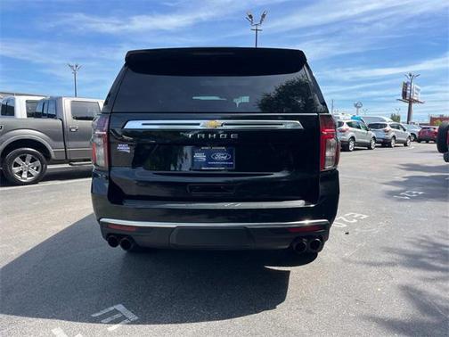 2022 Chevrolet Tahoe 4WD High Country