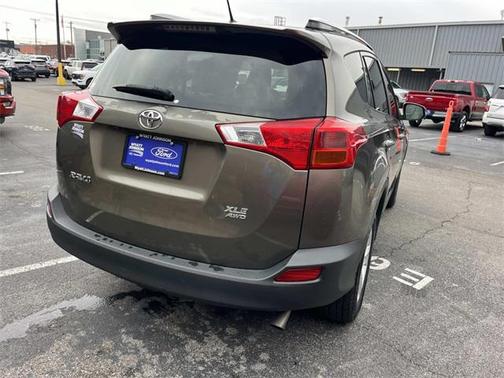 2013 Toyota RAV4 XLE