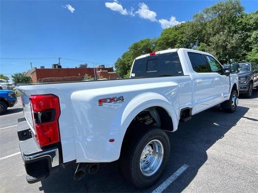 2025 Ford F-350 Lariat