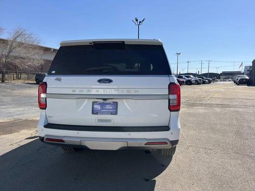 2023 Ford Expedition XLT