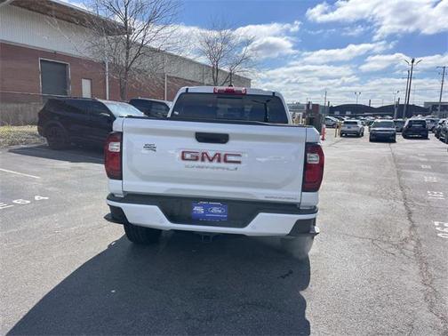 2024 GMC Canyon Denali