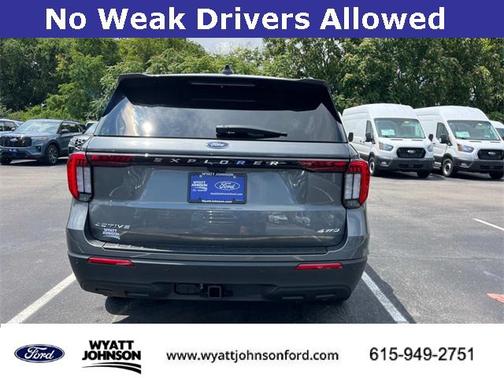 2025 Ford Explorer Active