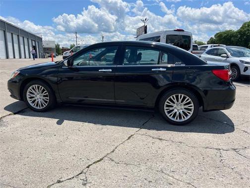 2012 Chrysler 200 Limited