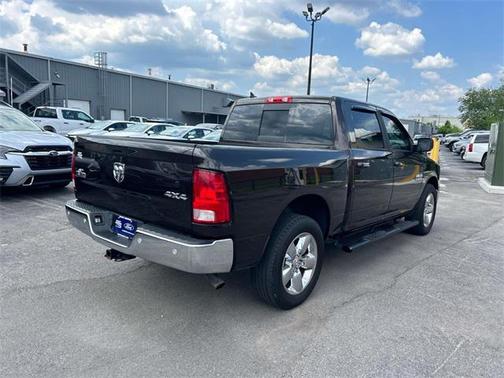 2017 RAM 1500 Big Horn