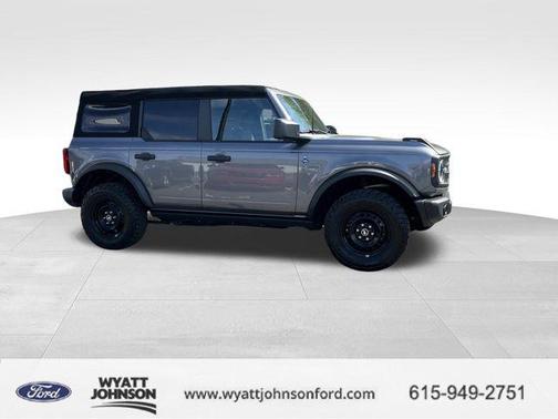 CARBONIZED GRAY METALLIC 2023 Ford Bronco BLACK DIAMOND
