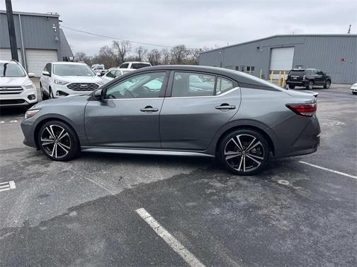 2022 Nissan Sentra SR