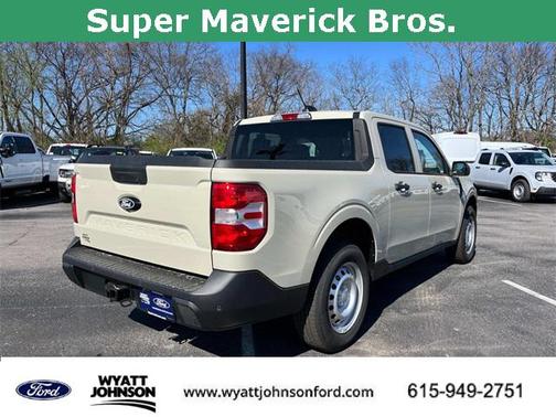 2025 Ford Maverick XL
