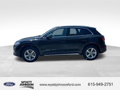 Mythos Black Metallic 2023 Audi Q5 40 PREMIUM