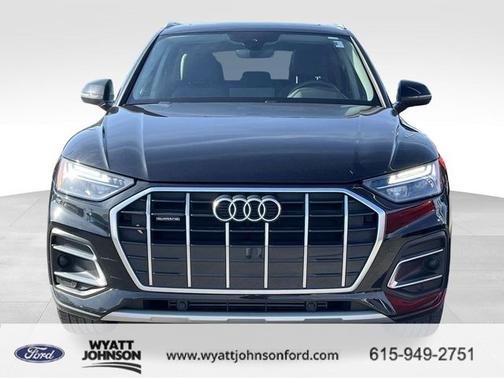 Mythos Black Metallic 2023 Audi Q5 40 PREMIUM