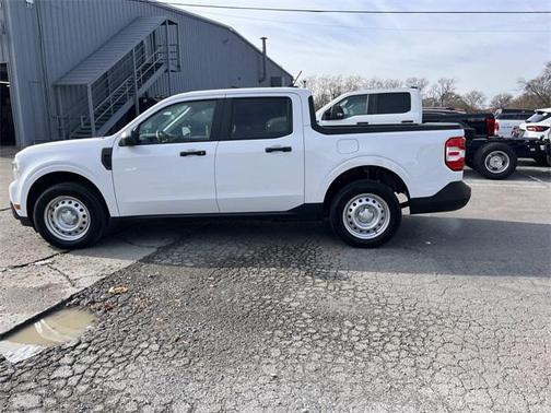 2022 Ford Maverick XL