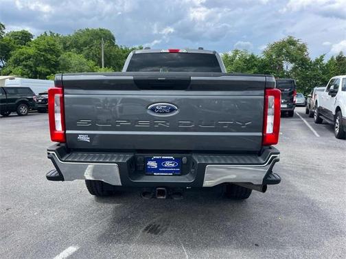2023 Ford F-250 XLT