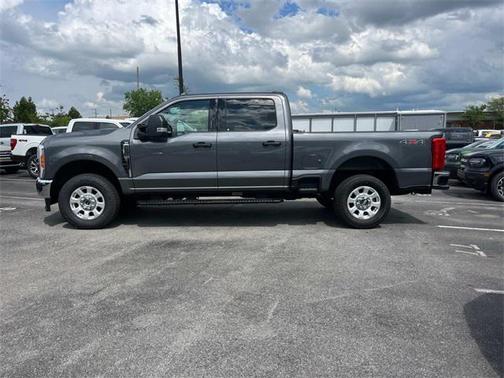 2023 Ford F-250 XLT