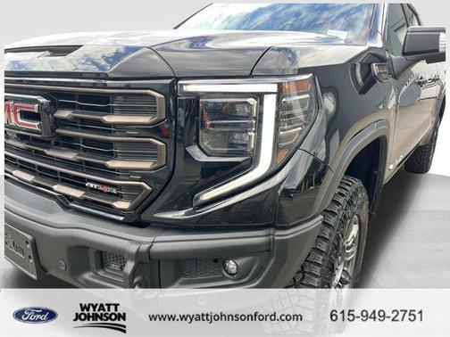 Onyx Black 2024 GMC Sierra 1500 AT4X
