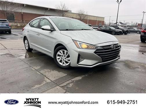 2019 Hyundai ELANTRA SE