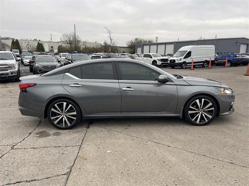 2019 Nissan Altima 2.5 Platinum