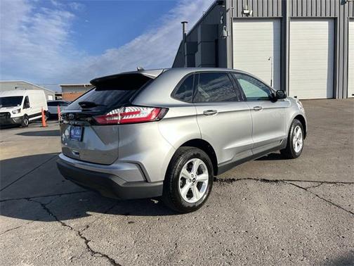 2023 Ford Edge SE