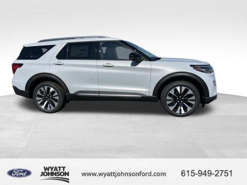 Space White Metallic 2026 Ford Explorer Platinum