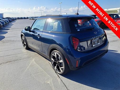 2025 MINI Hardtop Cooper