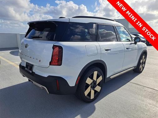 2025 MINI Countryman S