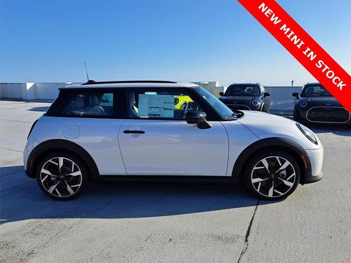 2025 MINI Hardtop Cooper