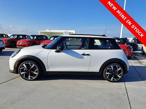 2025 MINI Hardtop Cooper