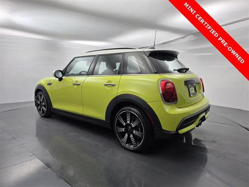 2023 MINI Hardtop Cooper S