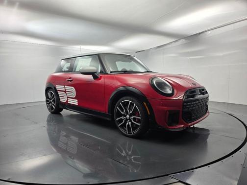 Chili Pepper Red 2026 MINI Hardtop JCW