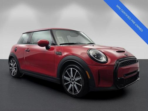 Chili Pepper Red 2024 MINI Hardtop Cooper S