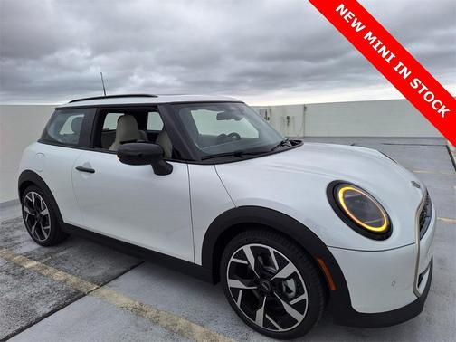2025 MINI Hardtop Cooper
