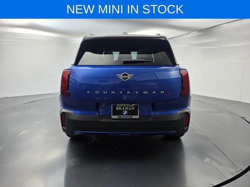 Blazing Blue Metallic 2026 MINI Countryman S