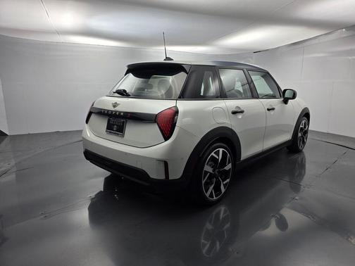 White Metallic 2026 MINI Hardtop Cooper S