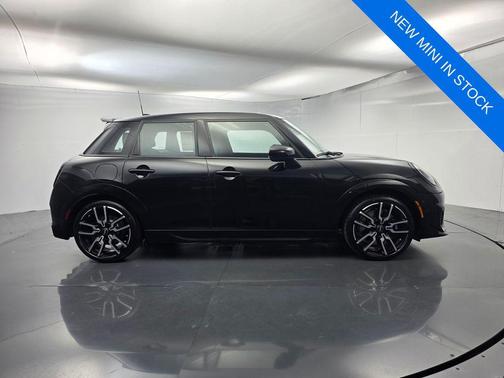 Midnight Black 2026 MINI Hardtop Cooper S