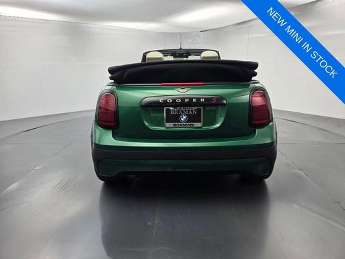 British Racing Green IV Metallic 2026 MINI Convertible Cooper S