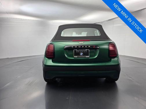British Racing Green IV Metallic 2026 MINI Convertible Cooper S