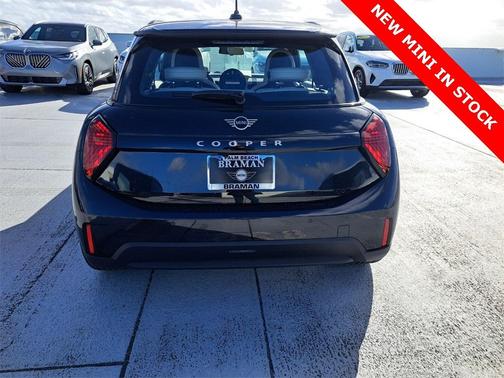 2025 MINI Hardtop Cooper