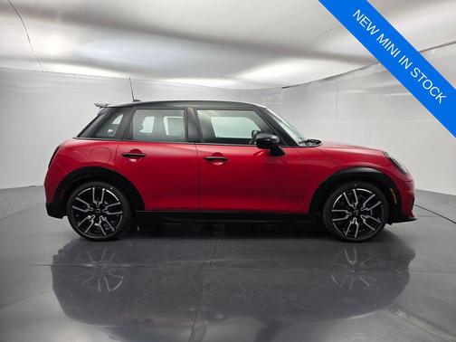 Chili Pepper Red 2026 MINI Hardtop Cooper S