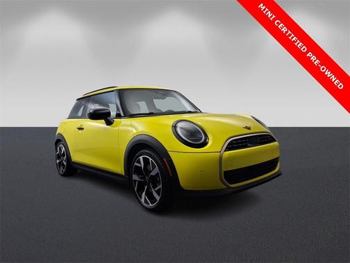 2025 MINI Hardtop SIGNATURE PLUS