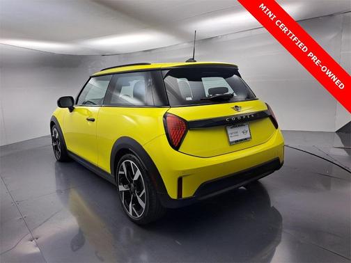 2025 MINI Hardtop SIGNATURE PLUS