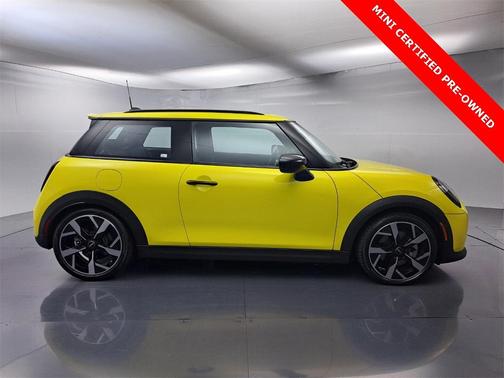 2025 MINI Hardtop SIGNATURE PLUS