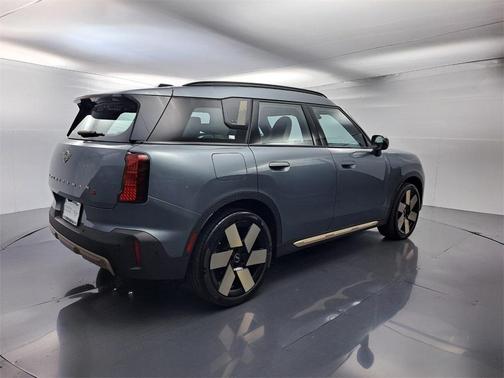 2025 MINI Countryman S