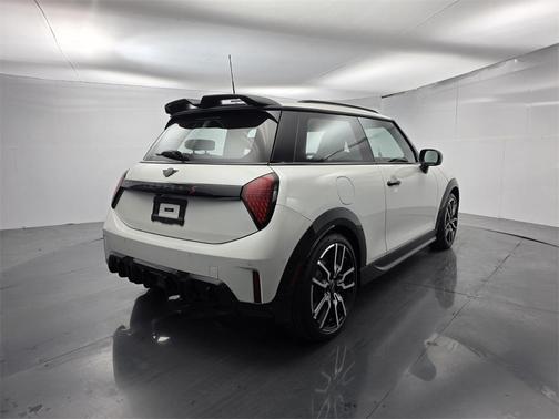 2026 MINI Hardtop ICONIC