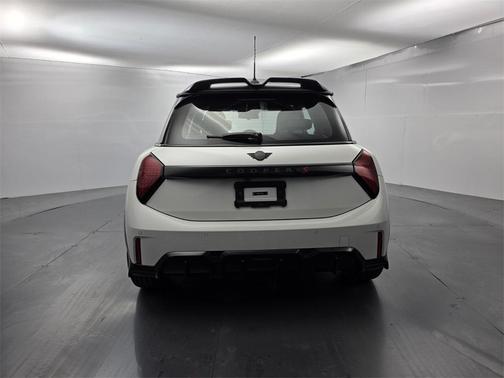 2026 MINI Hardtop ICONIC