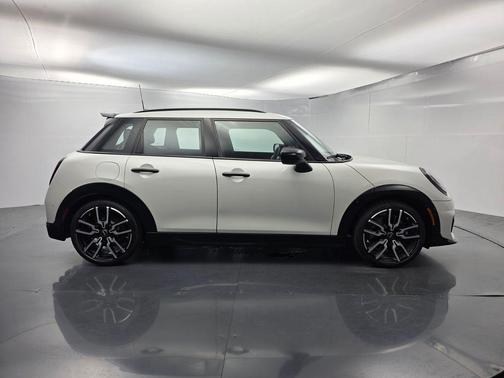 White Metallic 2026 MINI Hardtop Cooper S