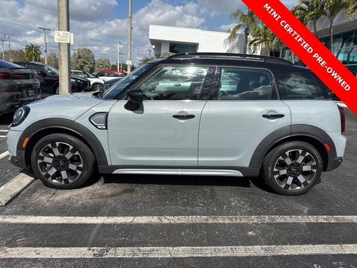 2023 MINI Countryman Cooper S