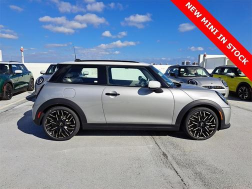 2025 MINI Hardtop Cooper